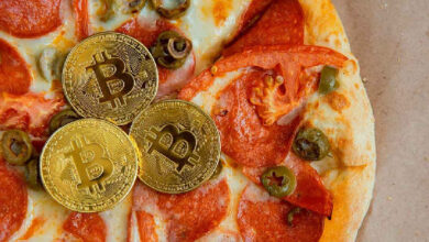 Photo of Криптоэнтузиаст купил 10 тысяч пицц на Bitcoin Pizza Day